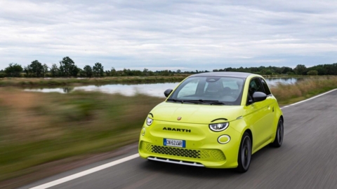 Abarth 500e à l’essai chez Nedey Valentigney