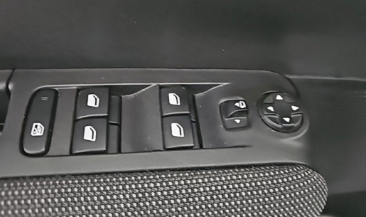 169028283_hd.jpg