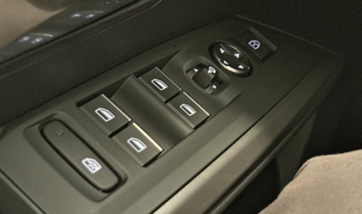 214660572_hd.jpg
