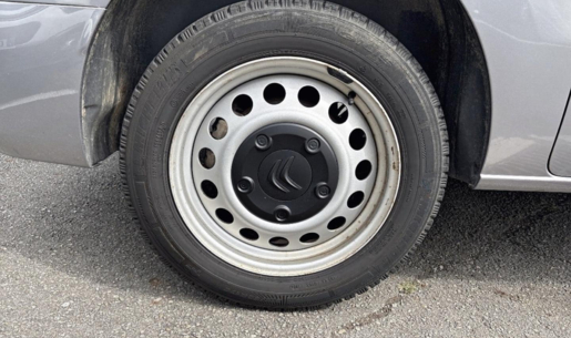 216033240_hd.jpg