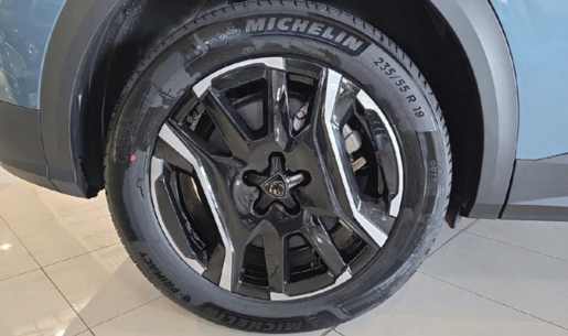 agency.20817.vehicle.439426501370_198583732_hd