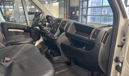 agency.20825.vehicle.437780470885_199275575_hd