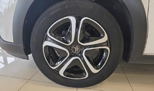 agency.20817.vehicle.438340571370_196992564_hd