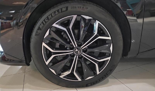 agency.20825.vehicle.439388280885_199114564_hd