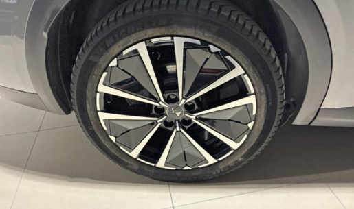 agency.20817.vehicle.444784051370_208045896_hd