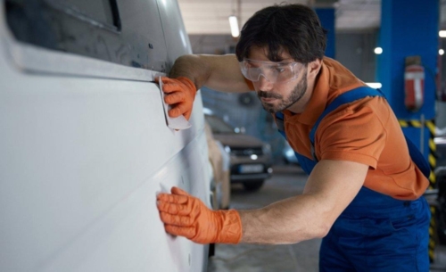 Carrosserie : les petites réparations qu'on reporte et qui coûtent cher